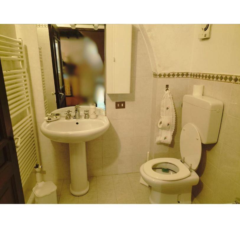 Montepulciano Stazione 레지덴차 파브로니 B&B 외부 사진