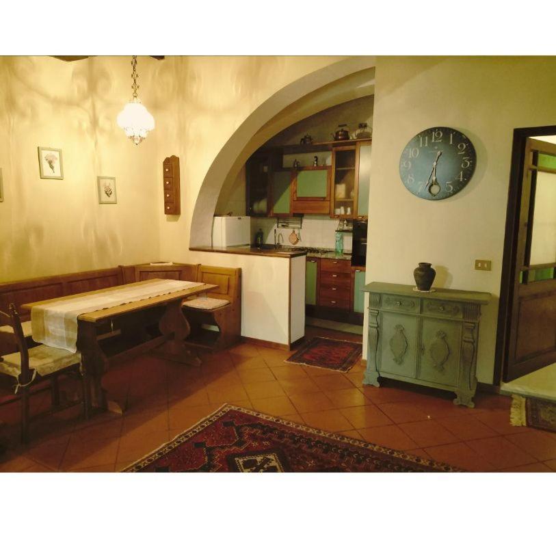 Montepulciano Stazione 레지덴차 파브로니 B&B 외부 사진