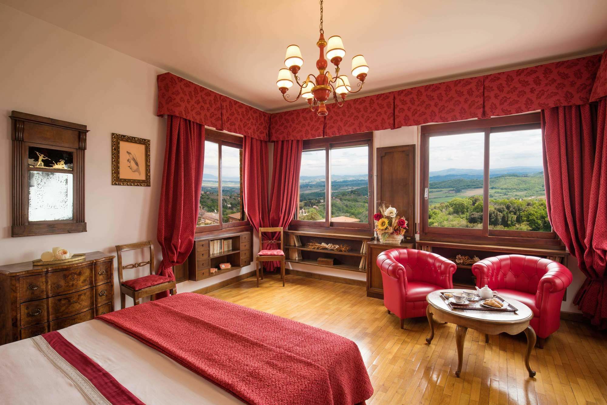 Montepulciano Stazione 레지덴차 파브로니 B&B 외부 사진